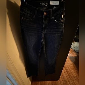Maurice’s Jeans, slim boot, high rise curvy. 2 short